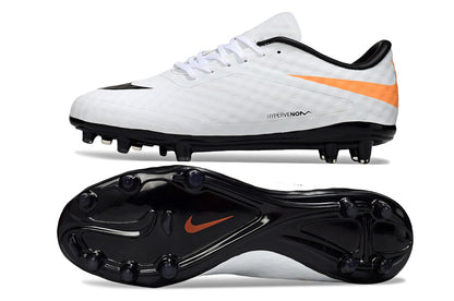 Crampons Hypervenom phantom