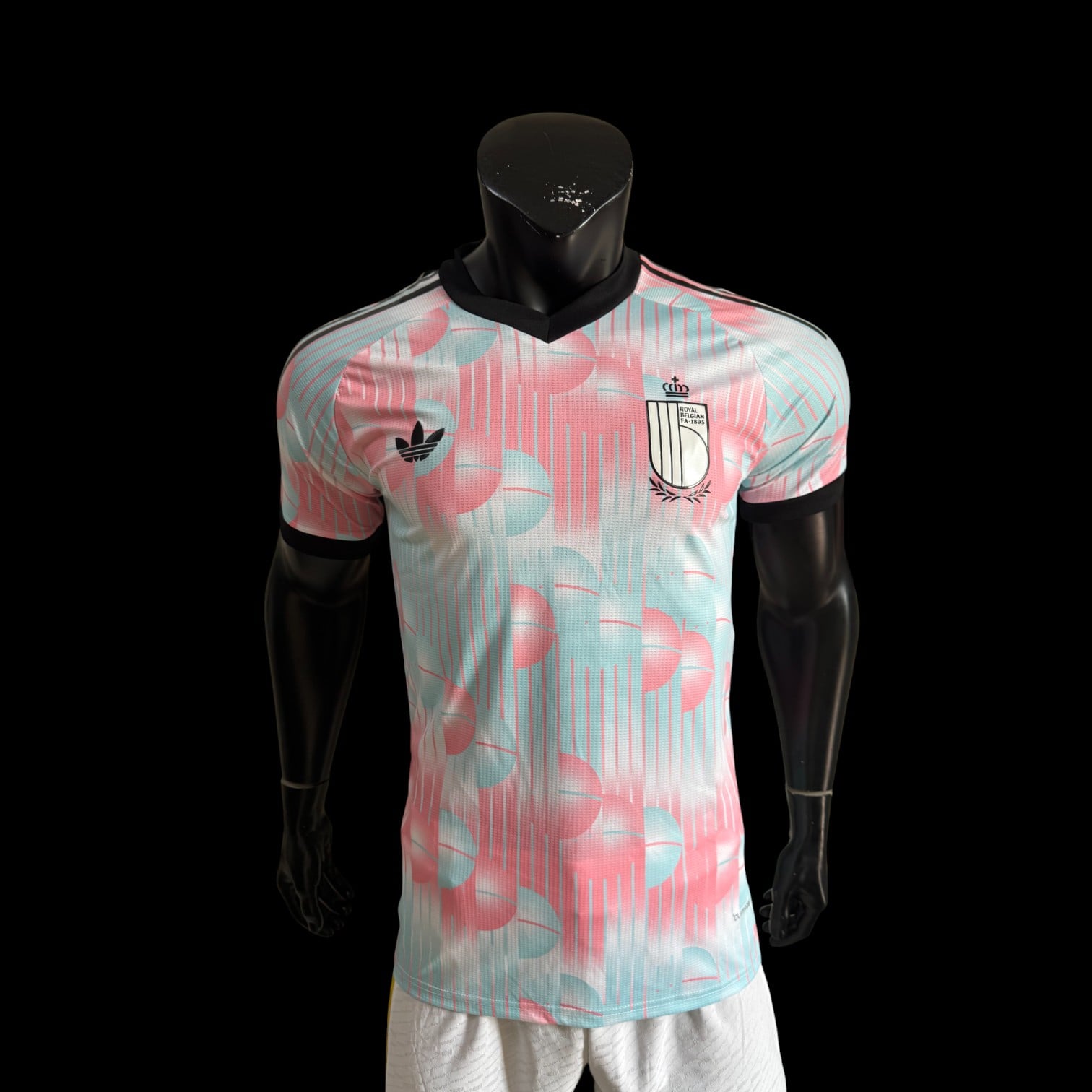 https://maxikits.com/wp-content/uploads/2024/03/1fa23b77.jpg