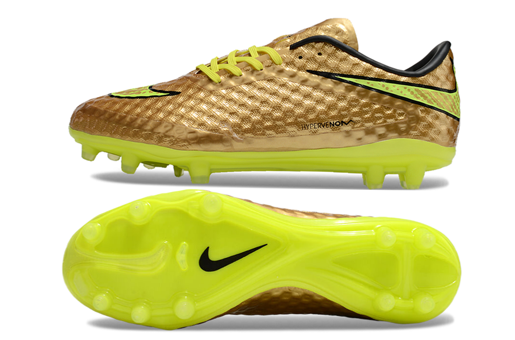 Crampons Hypervenom phantom