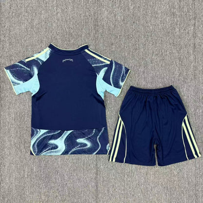25/26 Ensemble Enfant   Ajax Extérieur