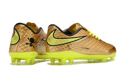 Crampons Hypervenom phantom