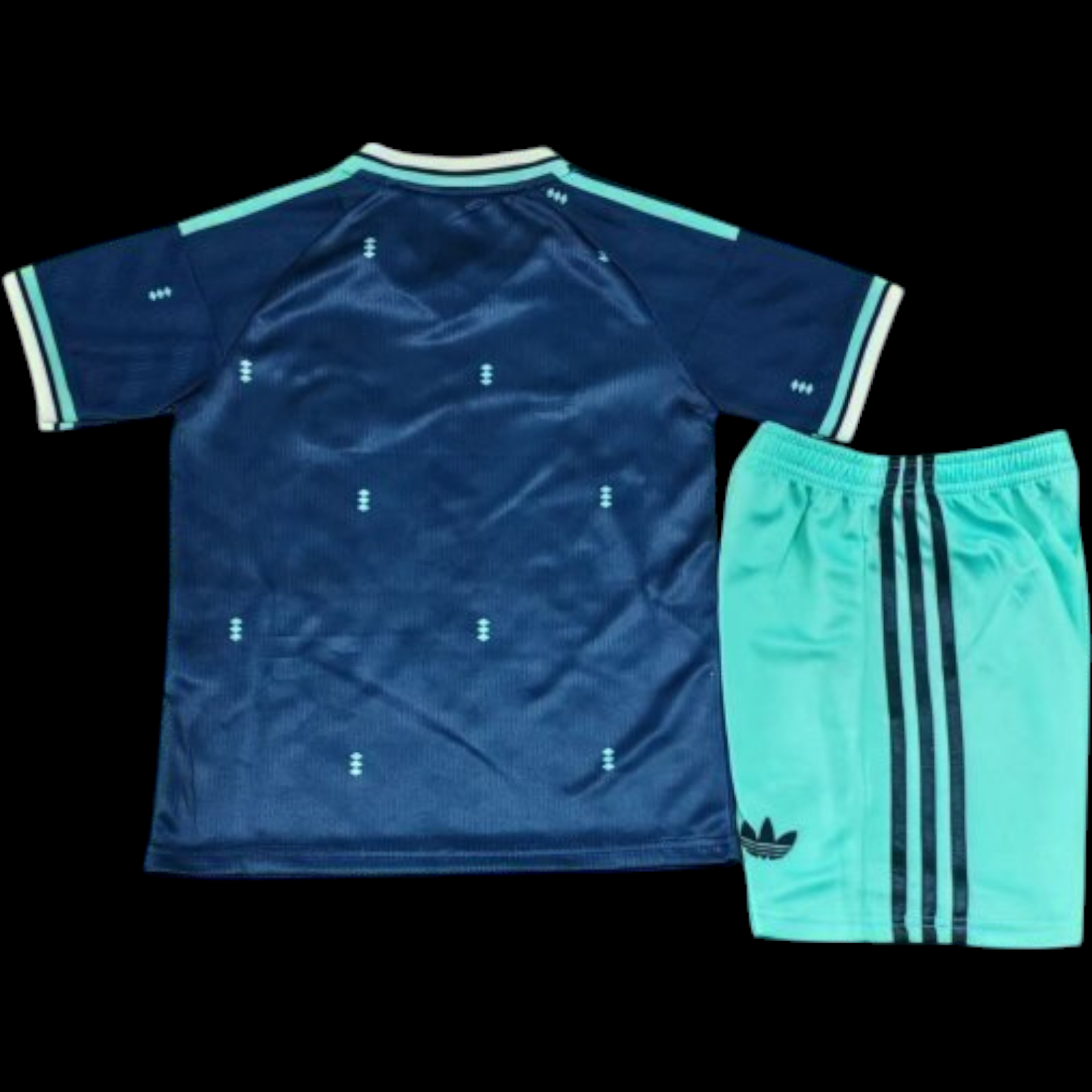https://maxikits.com/wp-content/uploads/2025/11/898fbd82-Photoroom.png