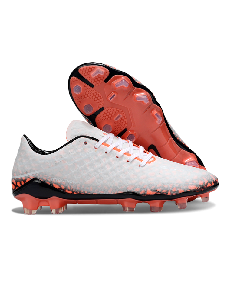 Crampons Hypervenom Phantom Elite FG