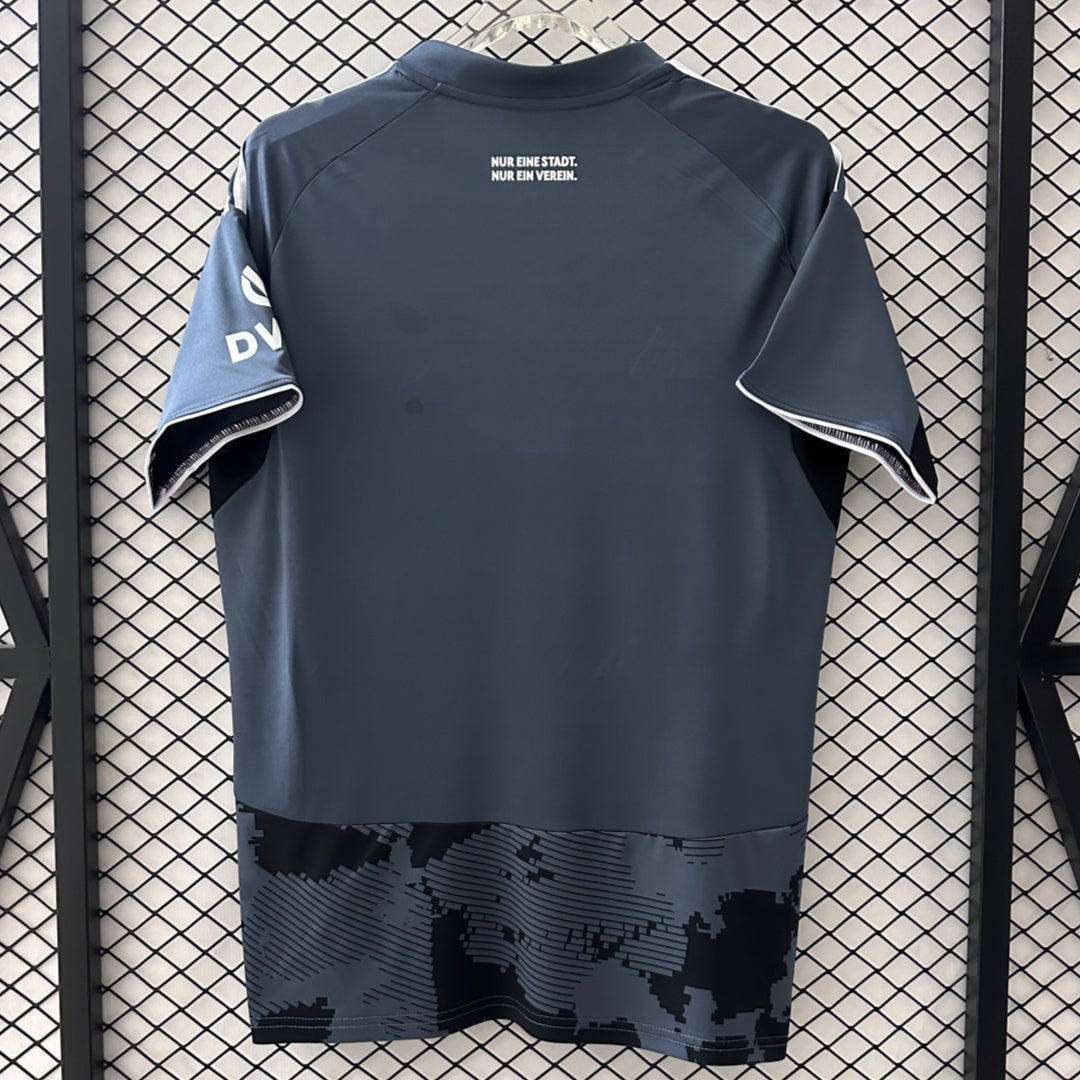 Maillot 25/26 Eintracht Francfort  Third